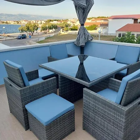Apartment Blue Sea *